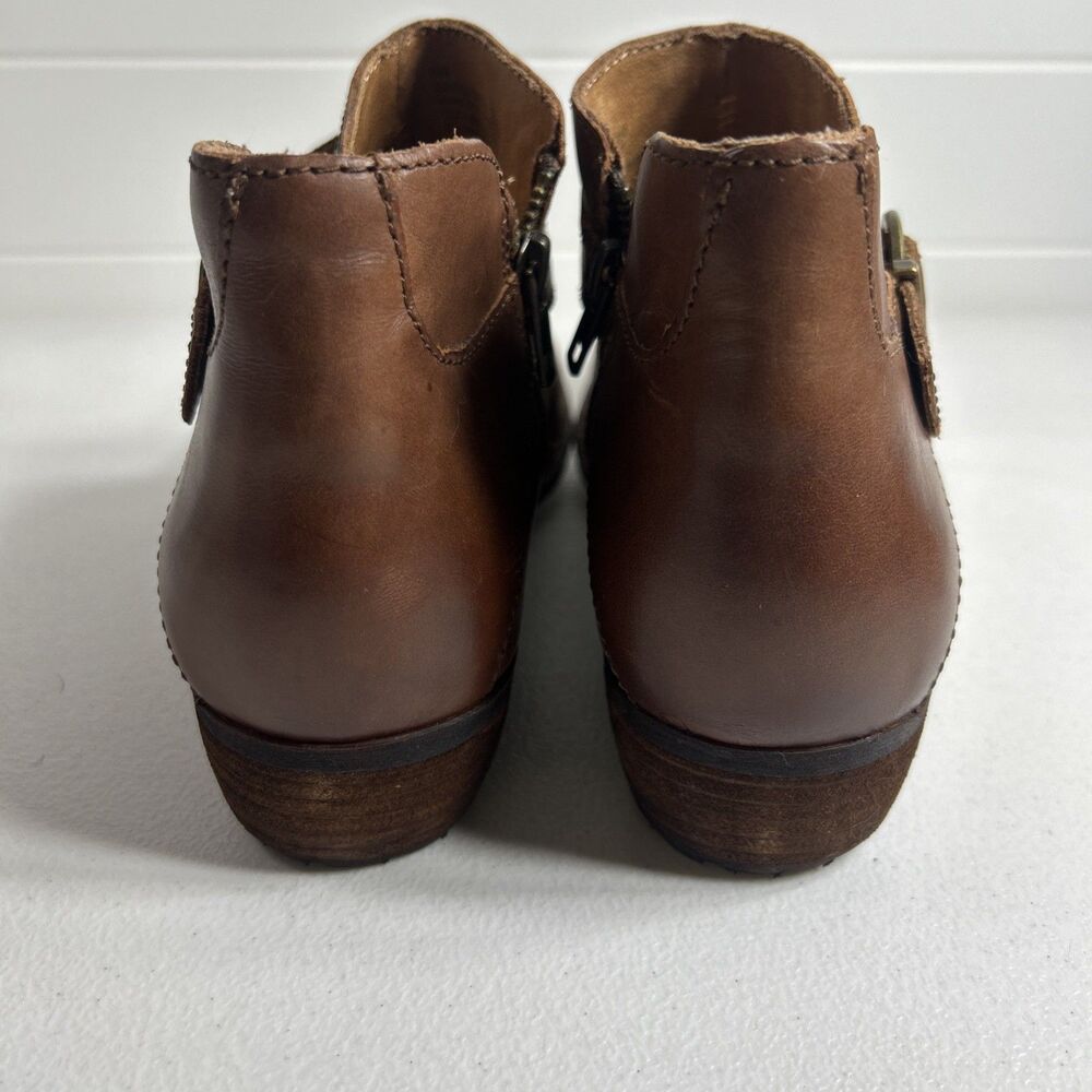 Born Kati Womens Ankle Booties Size 8 M Brown Moto Harness Buckle Strap Zip - Picture 3 of 9